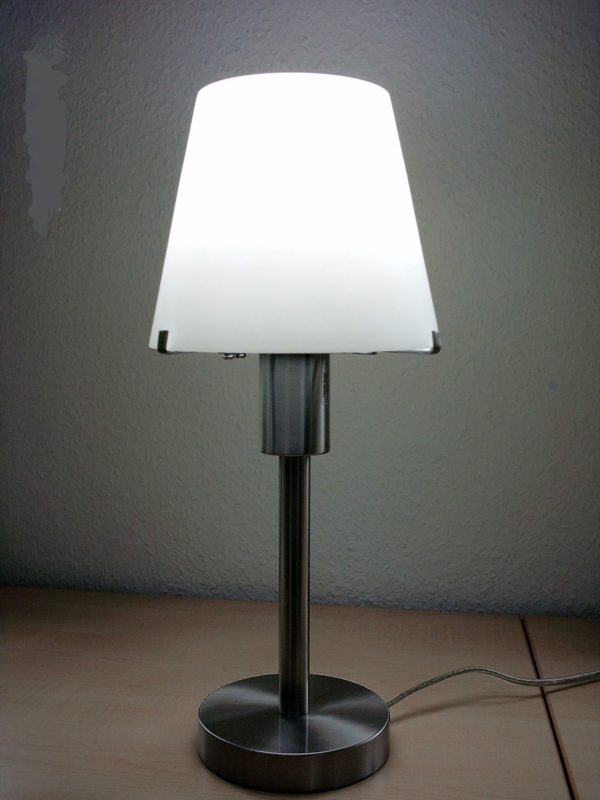 Tischleuchte TI-65
